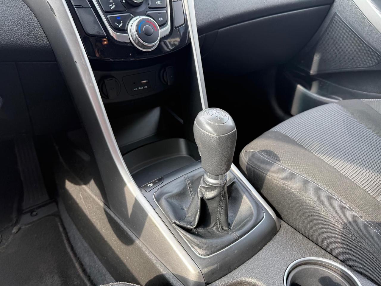 Hyundai i30 1.4 5p. OK NEOPATENTATI