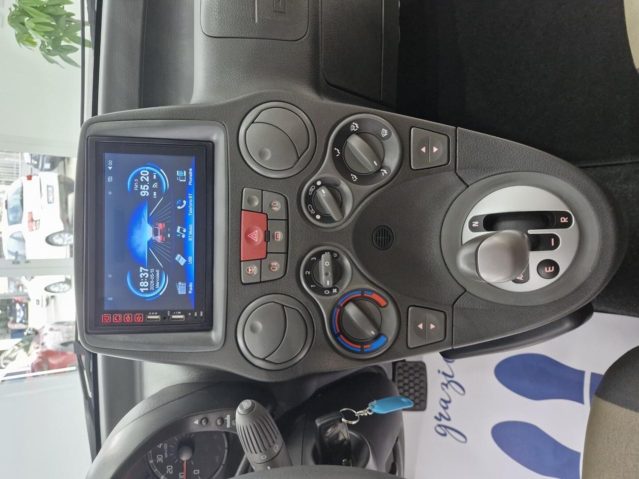 FIAT PANDA 1.2 BENZINA 60CV CAMBIO AUTOMATICO