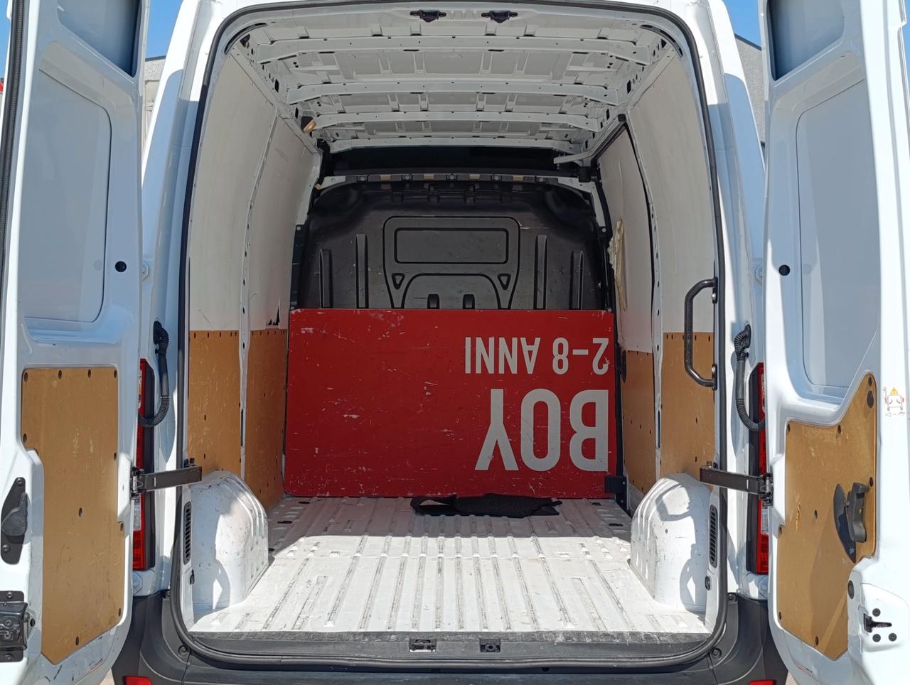 RENAULT Master T33 2.3 dci 135cv L2H2 Ice