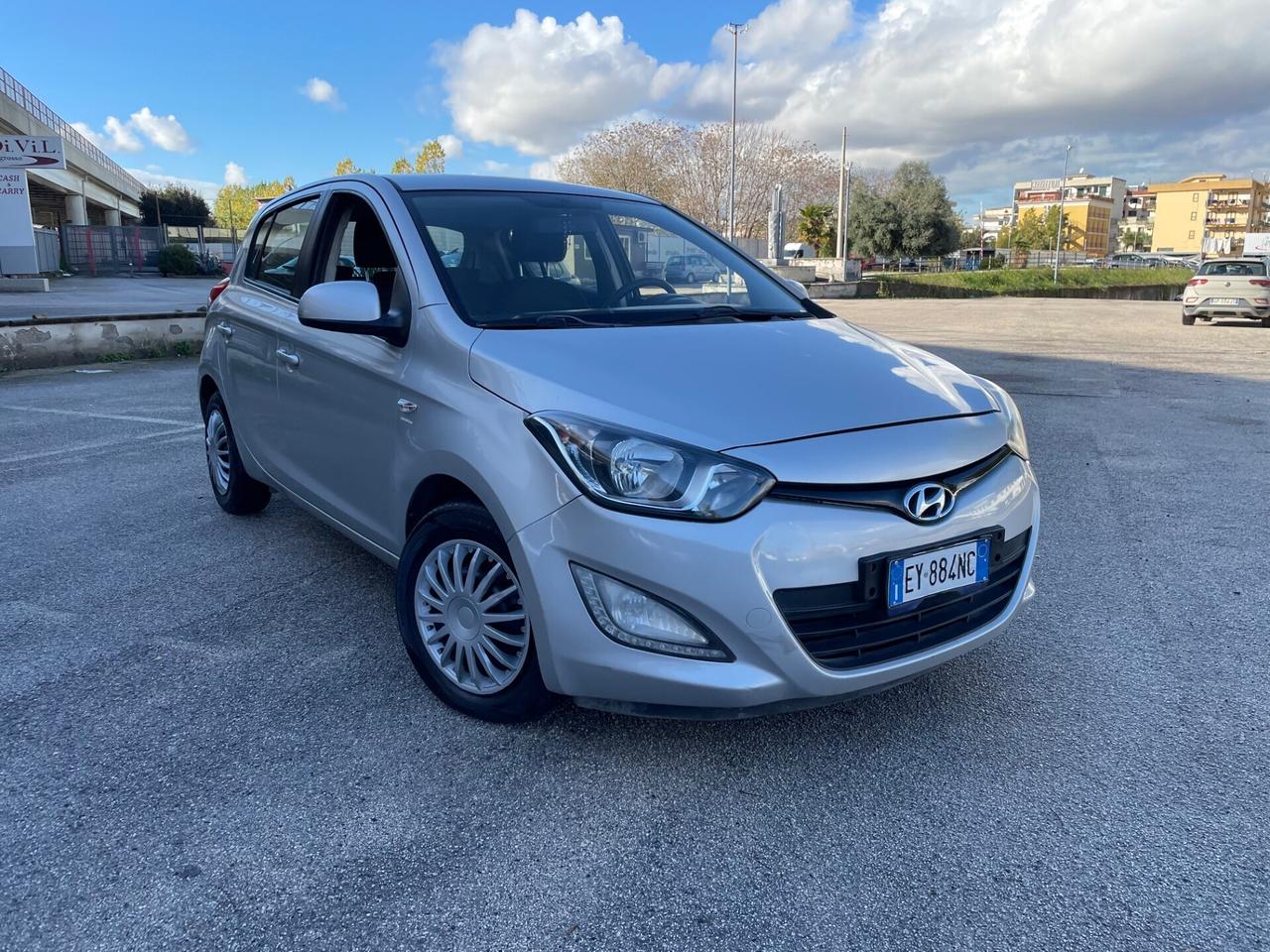 Hyundai i20 1.1 CRDi 5p. Sound Edition