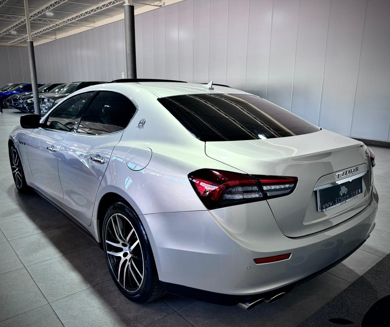 Maserati Ghibli 3.0 V6 250CV Diesel Restyling