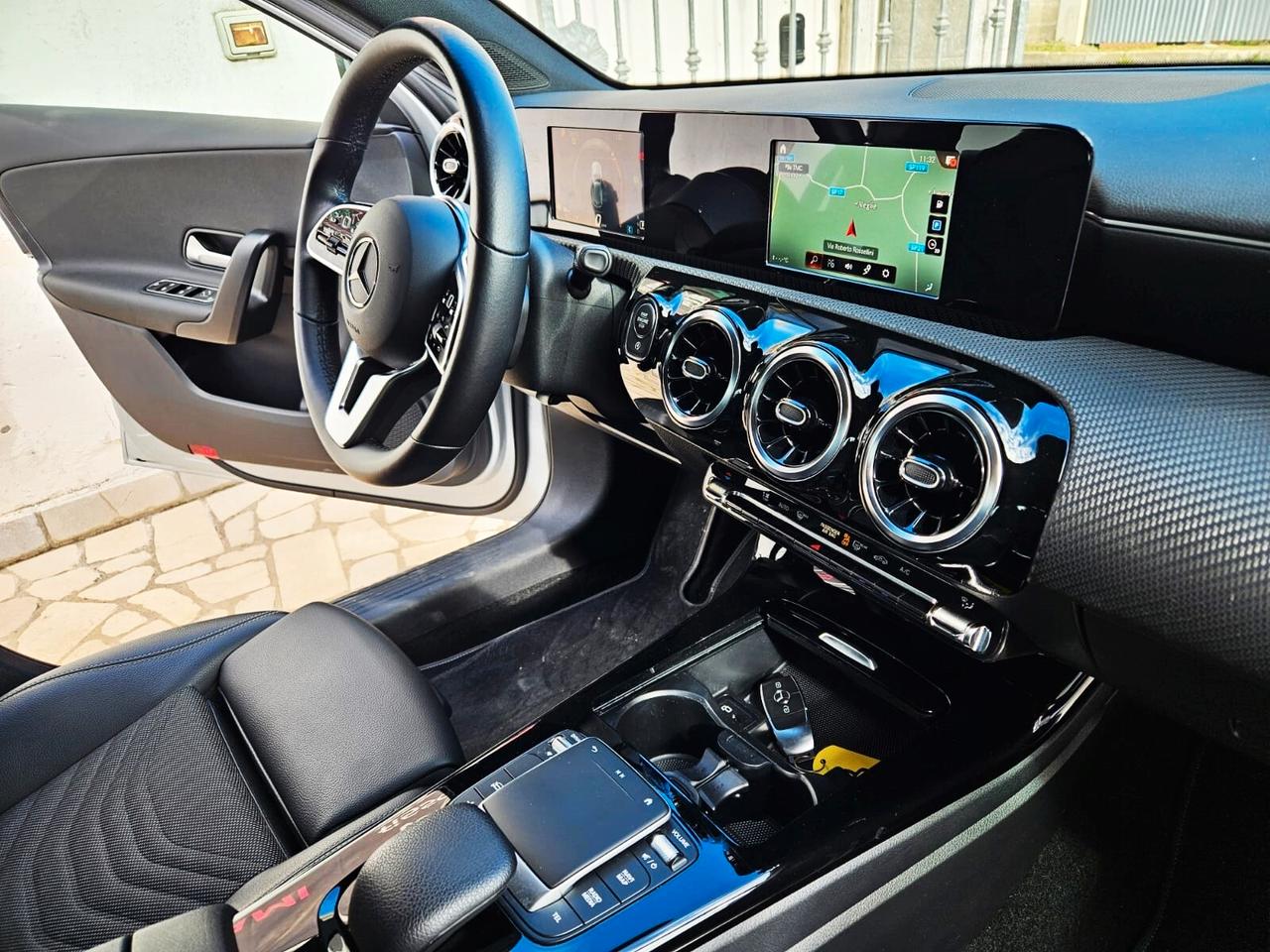 Mercedes-benz A 180 A 180 d Automatic Premium