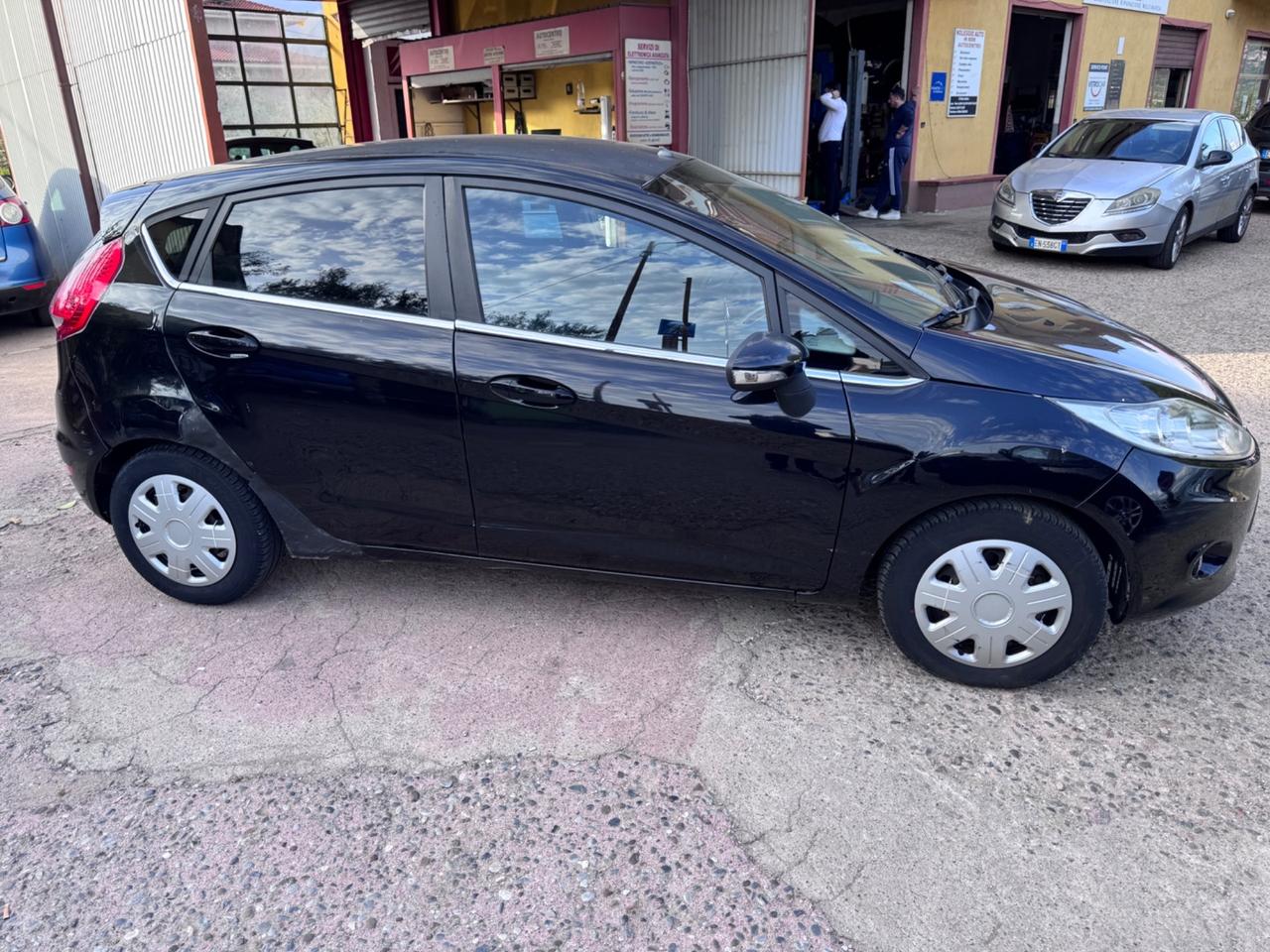 Ford Fiesta Fiesta+ 1.4 TDCi 68CV 5 porte