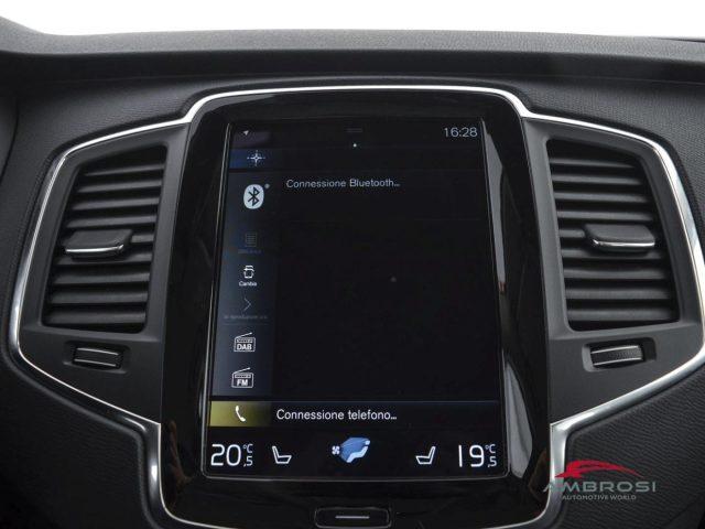 VOLVO XC90 B5 (d) AWD Geartronic Momentum Pro