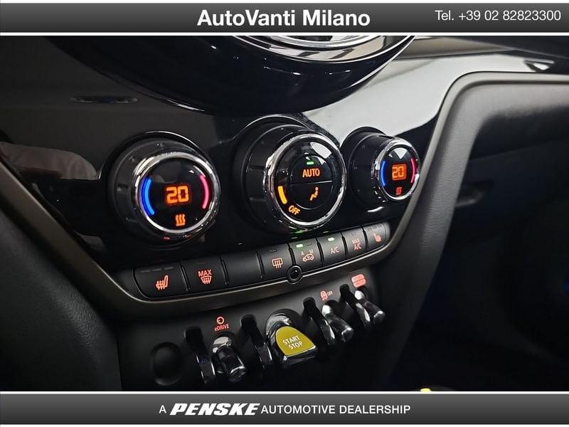 MINI Countryman Plug-In Hybrid Cooper S E 4WD Essential automatica