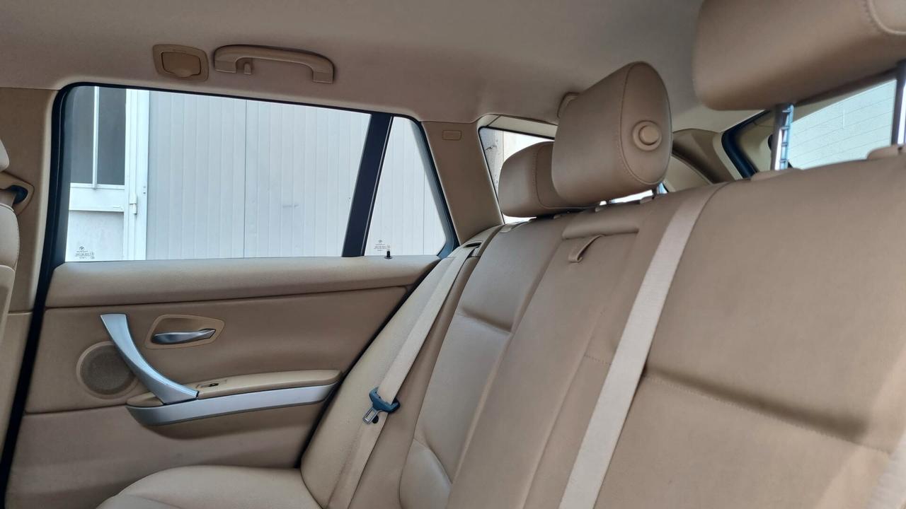 Bmw 320 320d cat Touring Eletta