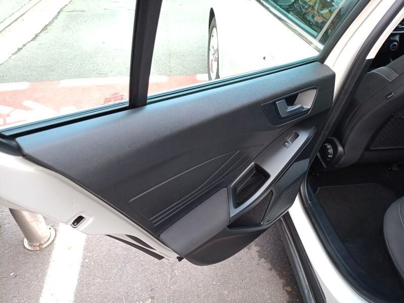 Ford Focus 1.5 EcoBlue 120 CV automatico SW Business Co-Pilot