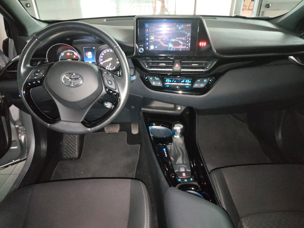 Toyota C-HR 1.8 Hybrid 5p. E-CVT Trend