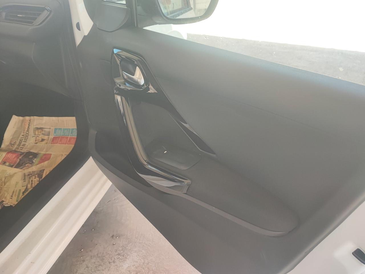 Peugeot 208 PureTech 82 Stop&Start 5 porte Active