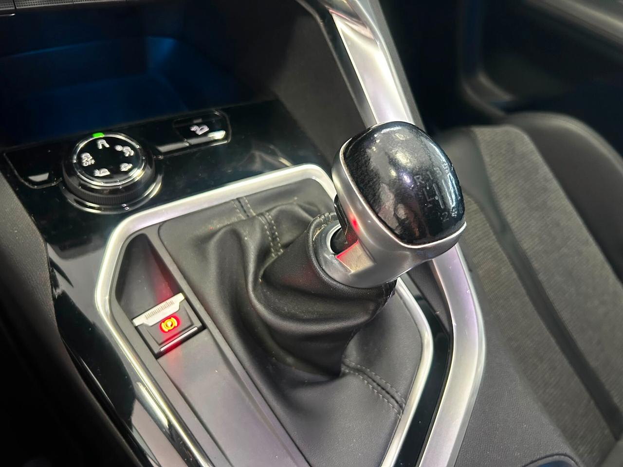 Peugeot 3008 BlueHDi 2018