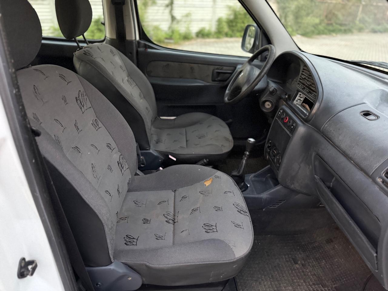 Peugeot Ranch 1.9 diesel 4p. XR