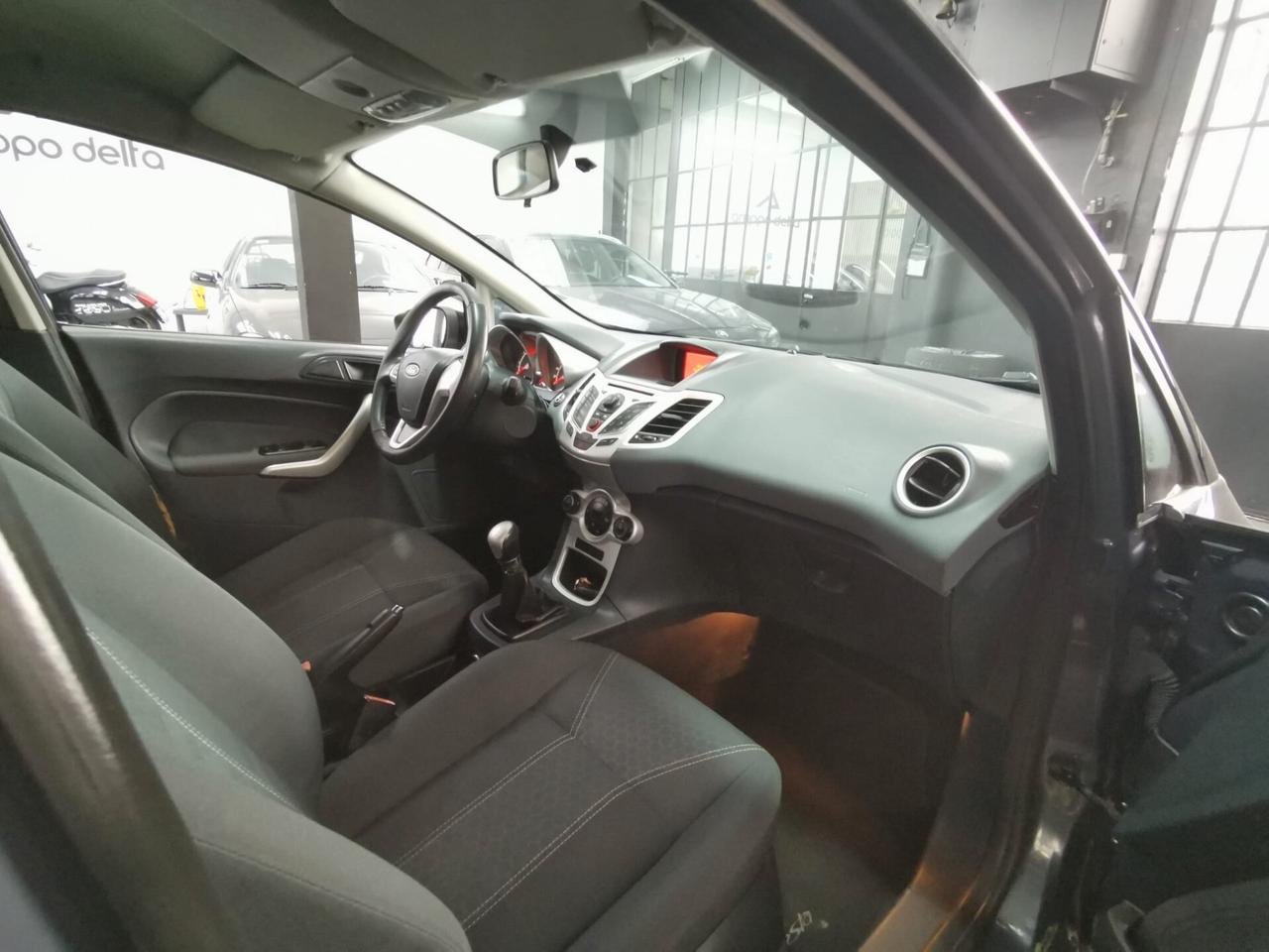 Ford Fiesta 1.4 5p GPL Titanium EURO 5 GARANZIA 12 MESI