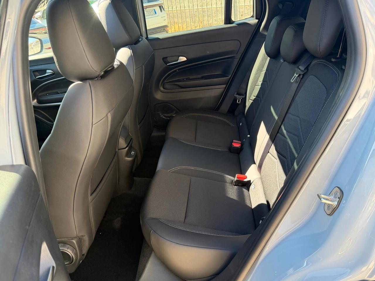 Jeep Avenger 1.2 Turbo 110 CV MHEV Summit