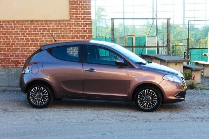 Lancia Ypsilon 1.3 MJT 16V 95 CV 5 porte S&S Elle STUPENDA INTERNO ALCANTARA CLIMA AUTOMATICO