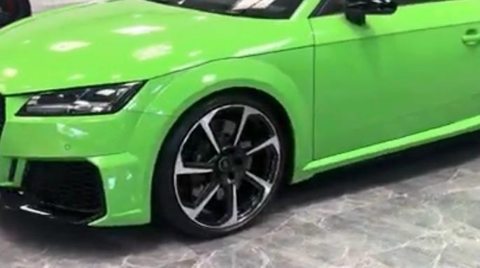 Audi TT RS Roadster 400 CV