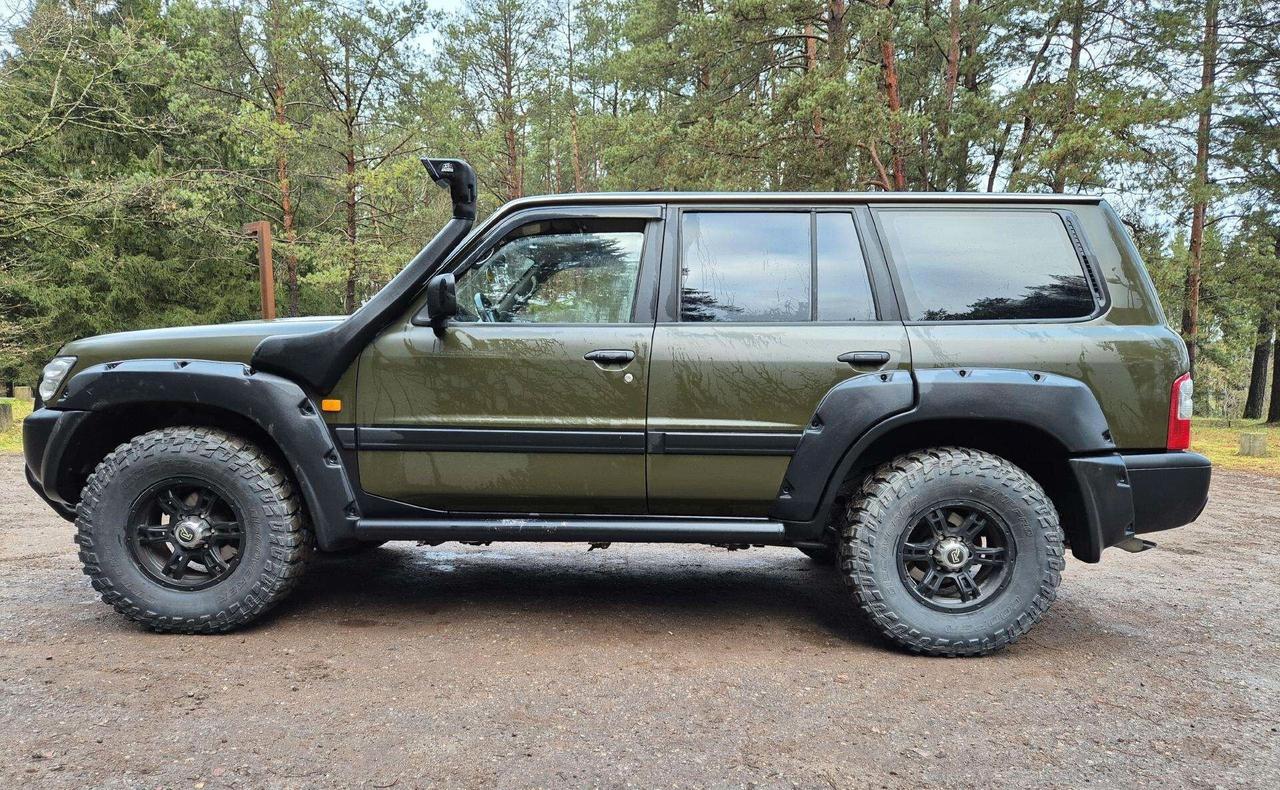 Nissan Patrol GR 2.8 TD 5 porte SE Wagon