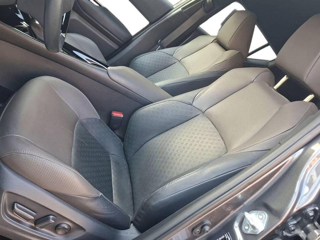 Toyota C-HR 2.0 Hybrid Lounge E-CVT