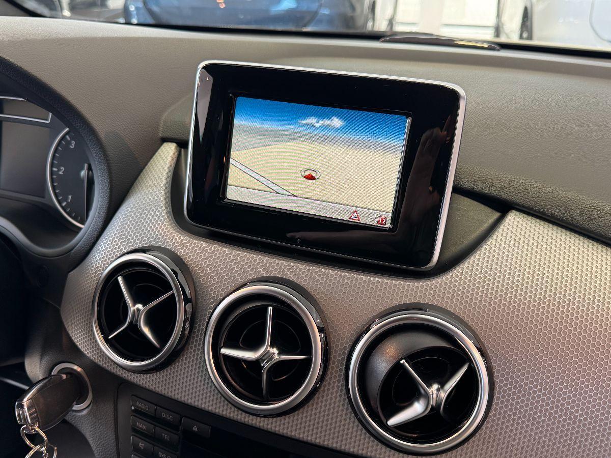 MERCEDES Classe B 200 CDI Premium