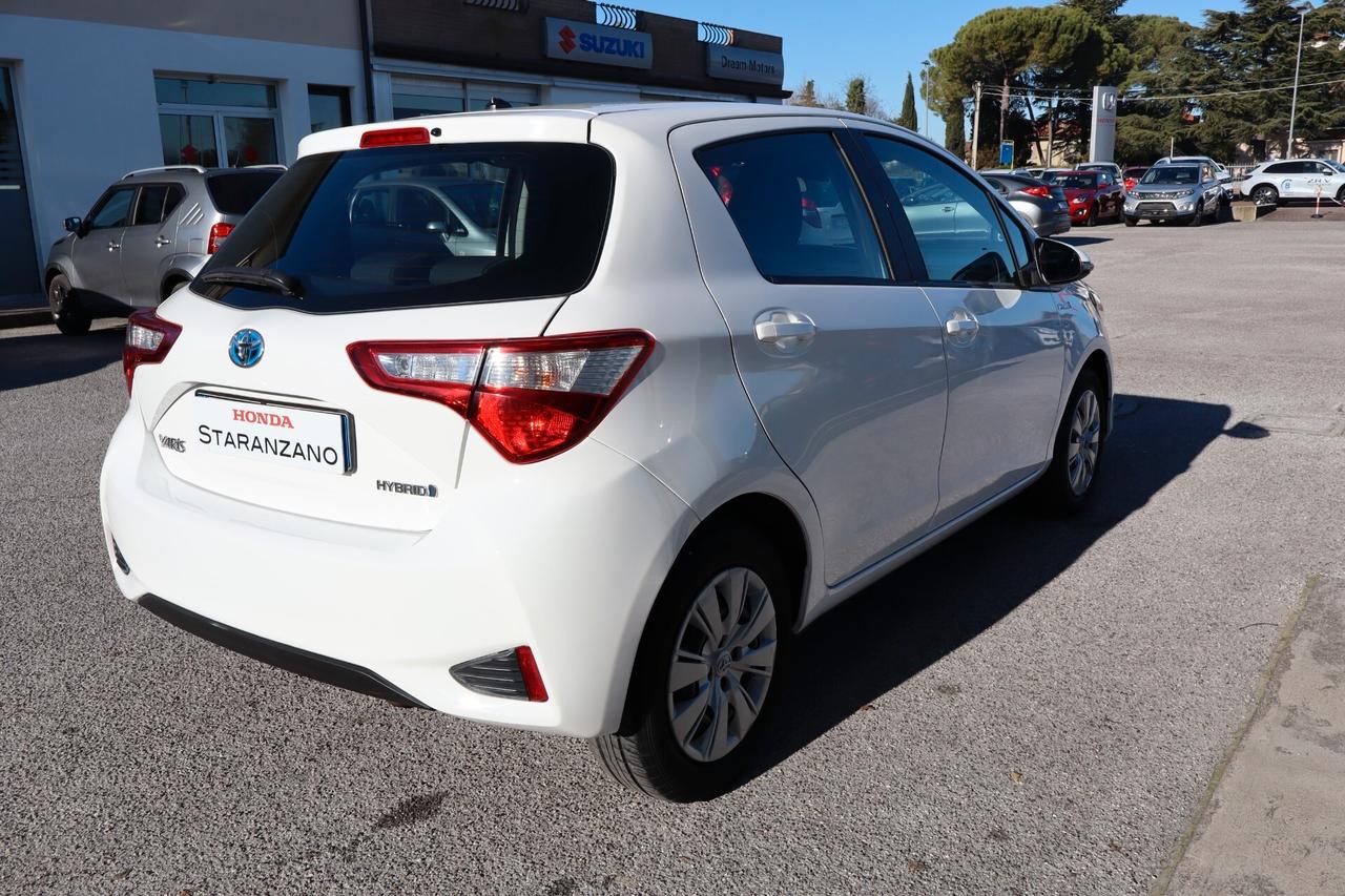 Toyota Yaris 1.5 Hybrid 5 porte Cool