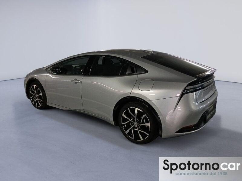 Toyota Prius Plug-in Hybrid Lounge