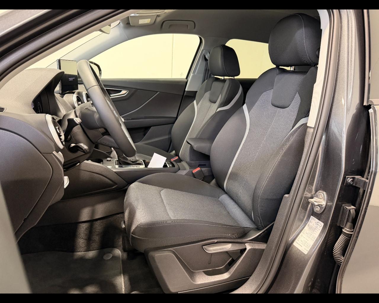 AUDI Q2 35 TFSI S-TRONIC S-LINE EDITION