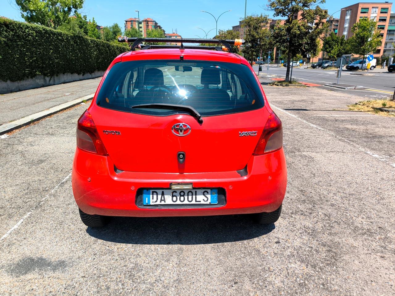 Toyota Yaris 1.0 5 porte Sol