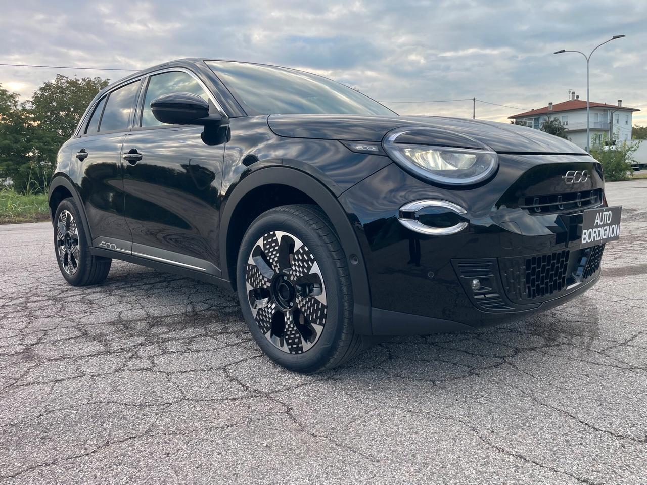 Fiat 600 Hybrid 110 CV DCT MHEV La Prima