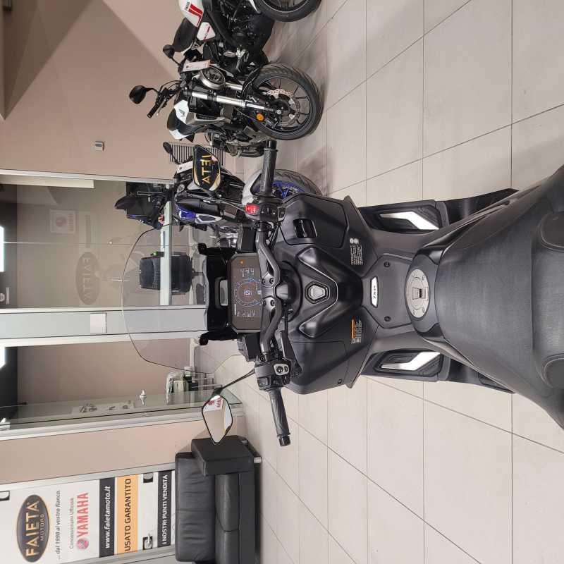 Yamaha T-Max 560 - 2022