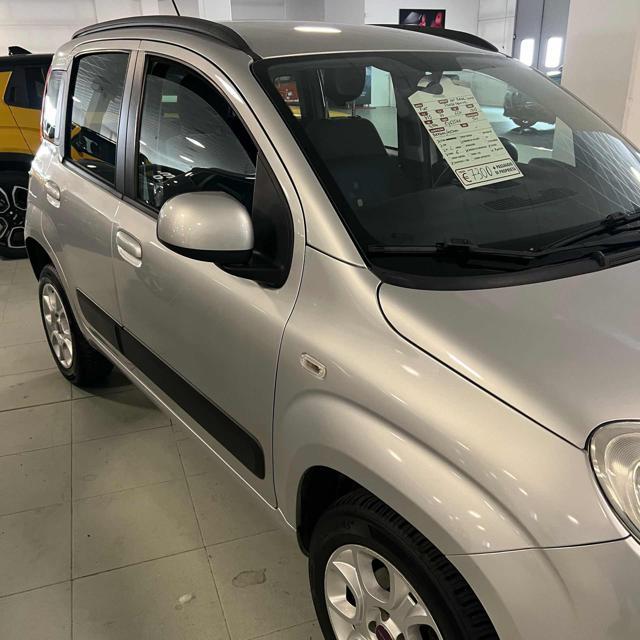 FIAT Panda 0.9 TwinAir Turbo Natural Power Lounge