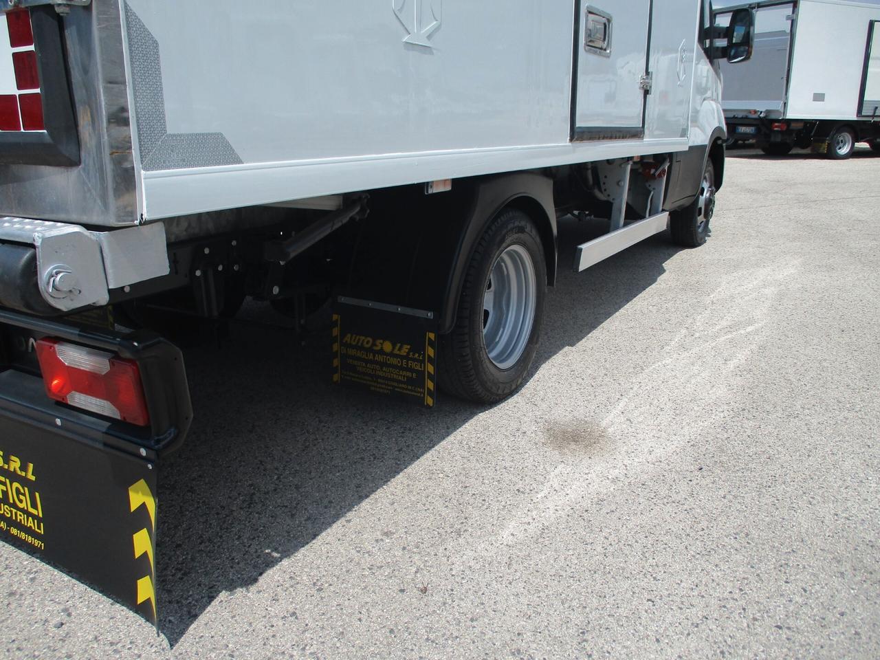 Iveco Daily 35C15 3000 150CVE6 GANCIERE CARNE APPESA FRC 02/28