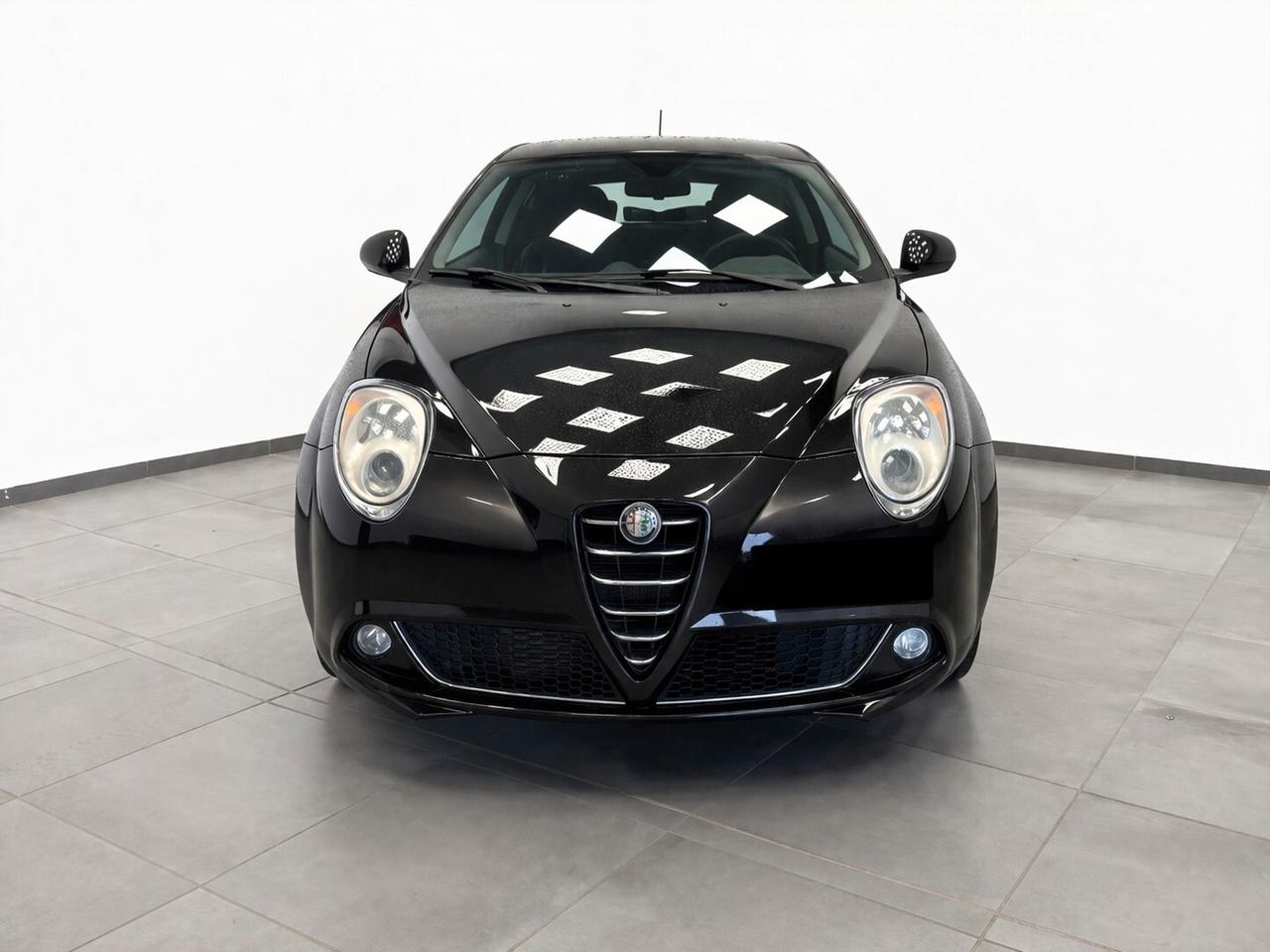 Alfa Romeo MiTo 1.6 JTDm 16V Distinctive Sport Pack