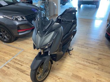 Yamaha X-Max 300