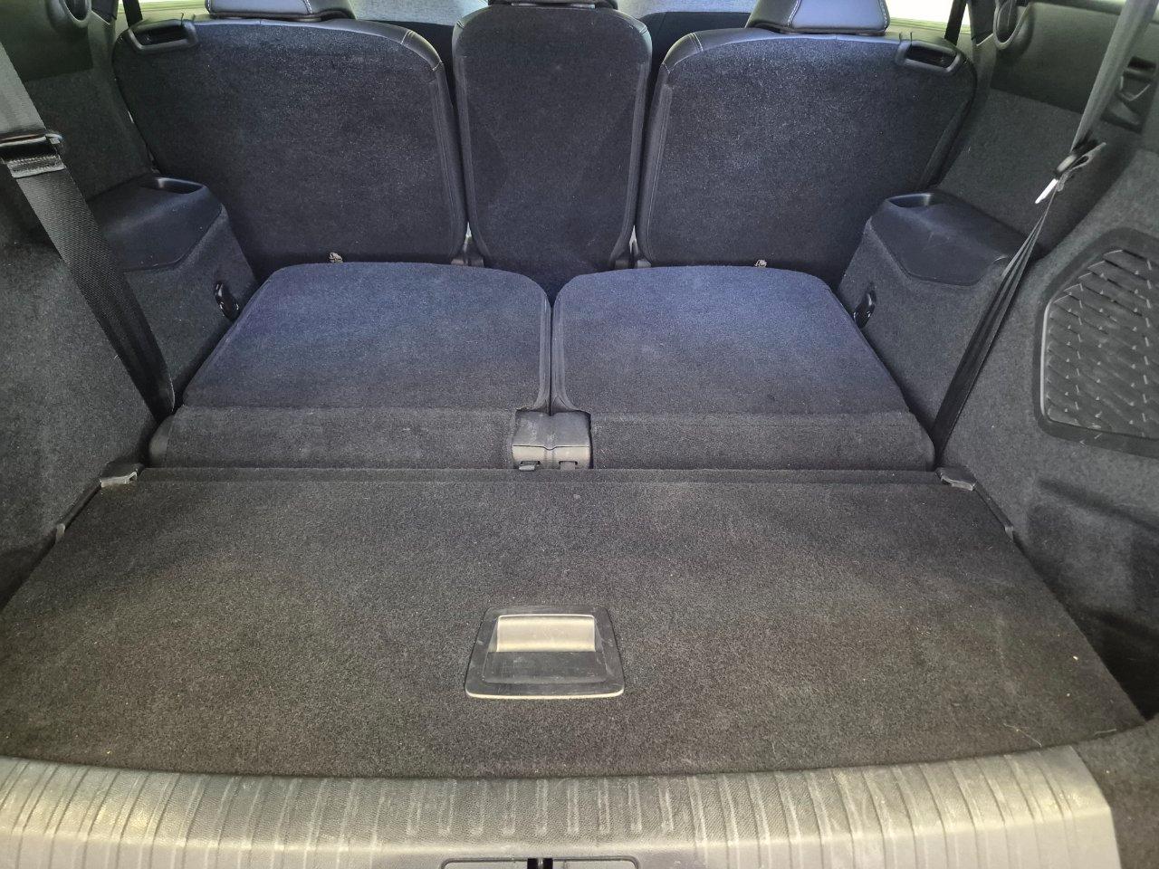 Peugeot 5008 1.2 hybrid Allure 145cv 7p.ti e-dcs6 IN PROMO