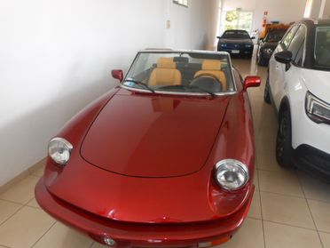 Alfa Romeo Spider 1.6