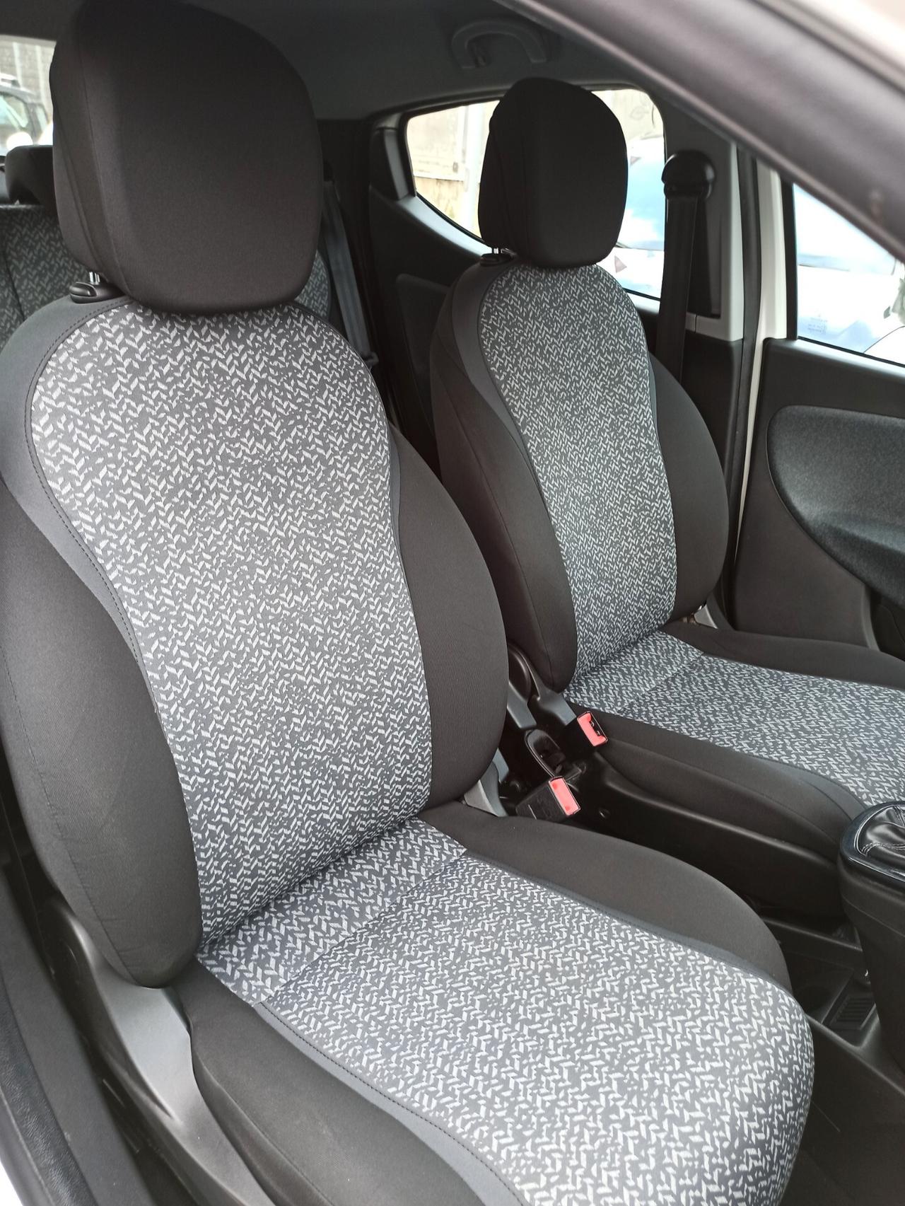 Lancia Ypsilon 1.2 69 CV 5 porte GPL Ecochic Elefantino Blu