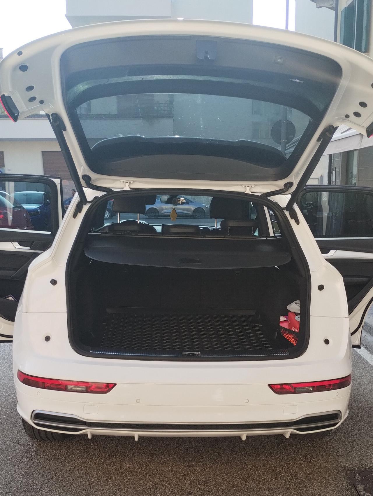 Audi Q5 35 TDI quattro S tronic line plus