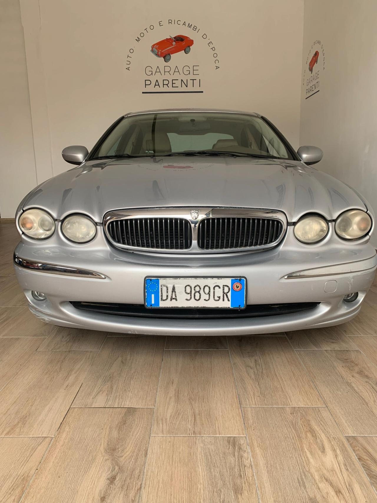 Jaguar X-Type 2.5 V6 24V cat Executive