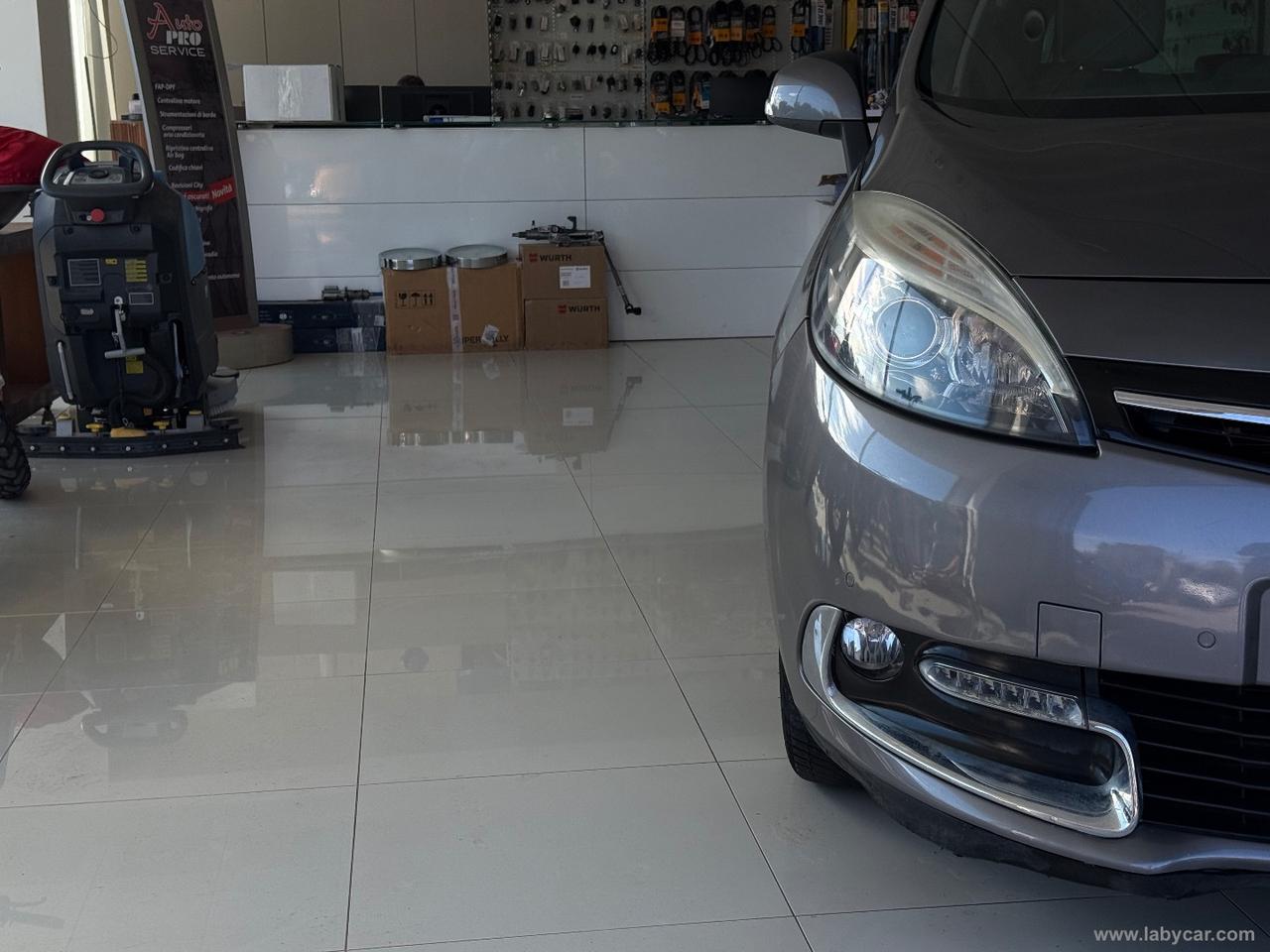RENAULT Scénic XMod 1.5 dCi 110 CV EDC Energy