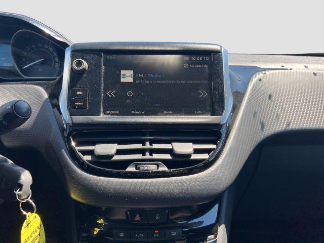 PEUGEOT 208 208 1.2 PureTech 82 CV 5 porte GPL Allure