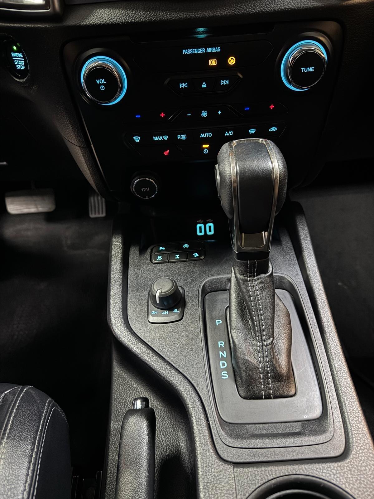 Ford Ranger 2.0 TDCi DC Limited 5 posti PERFETTA FATTURABILE !!!!!!!!