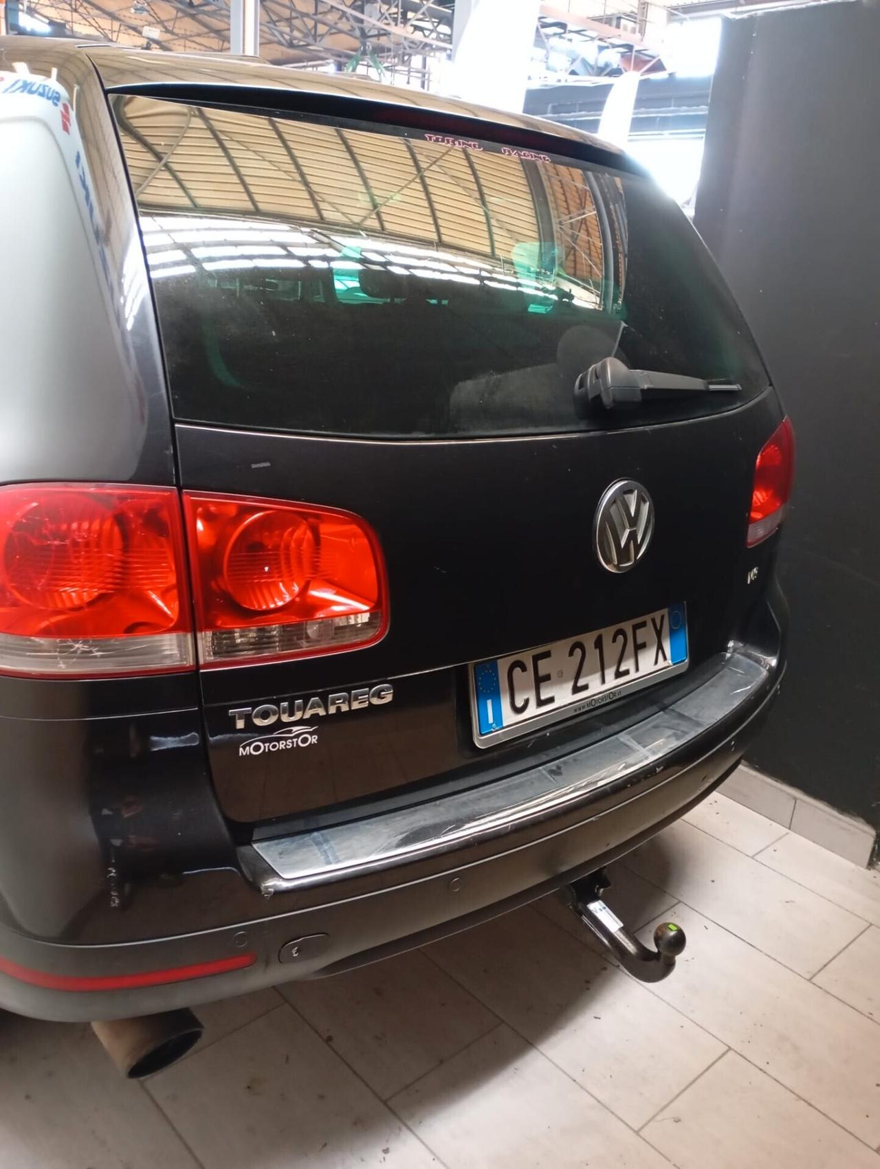 Volkswagen Touareg 3.2 V6 del 2003 GPL automatica