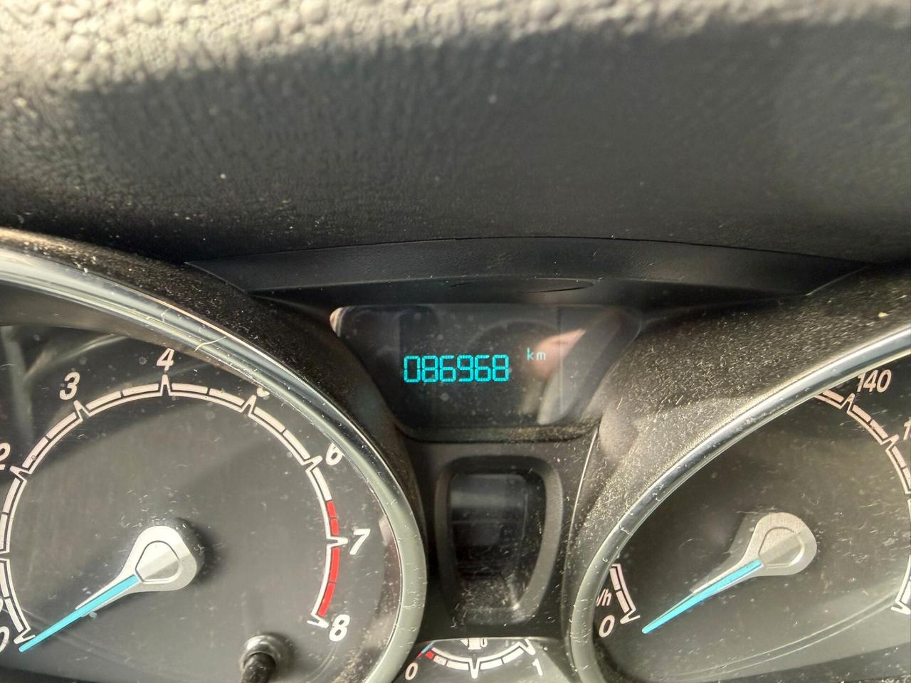 Ford Fiesta 1.4 5 porte Bz.- GPL Black & White Edition Sinistrata Incidentata