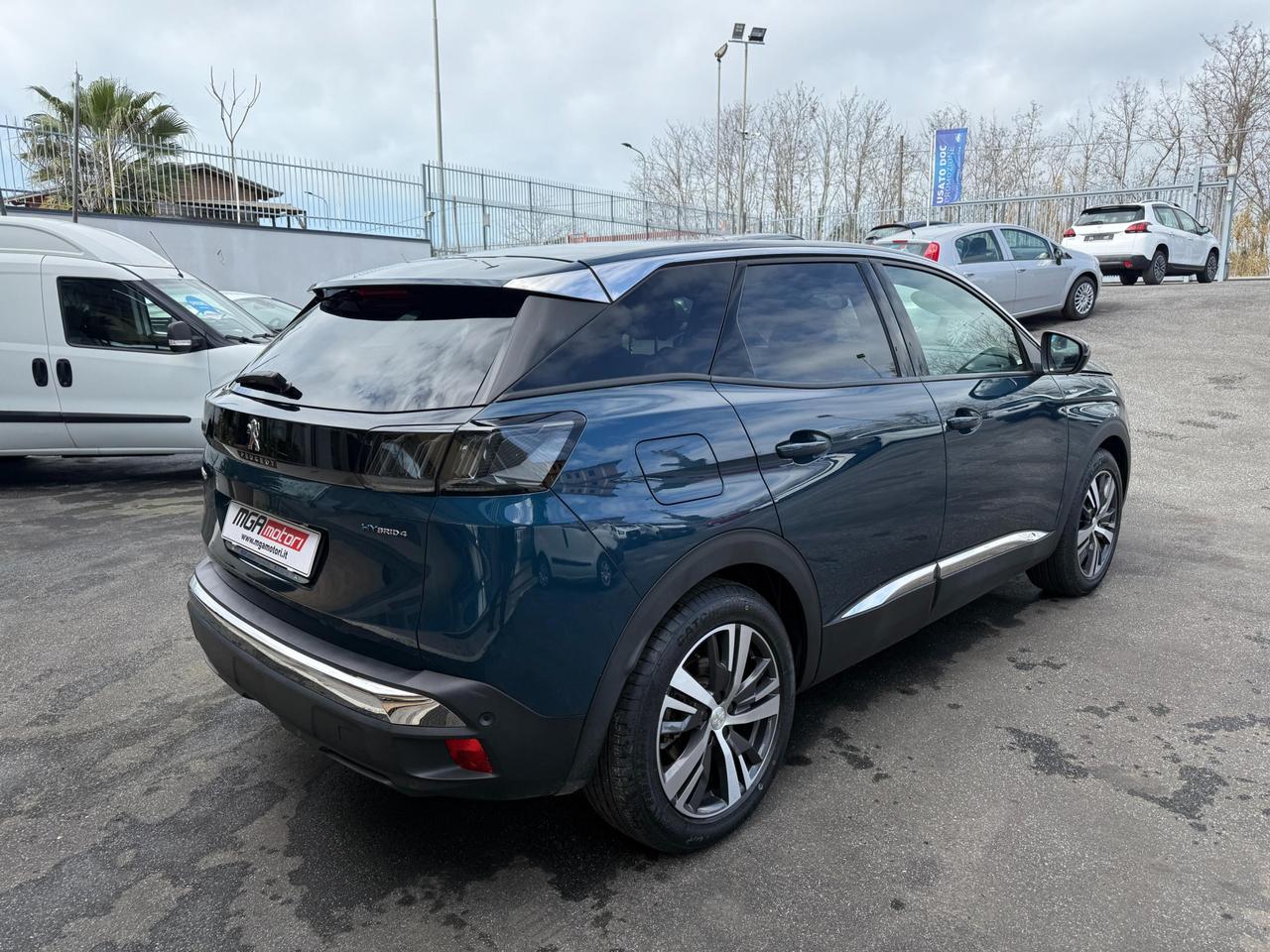 Peugeot 3008 3008 1.6 hybrid4 phev Allure Pack 300cv e-eat8