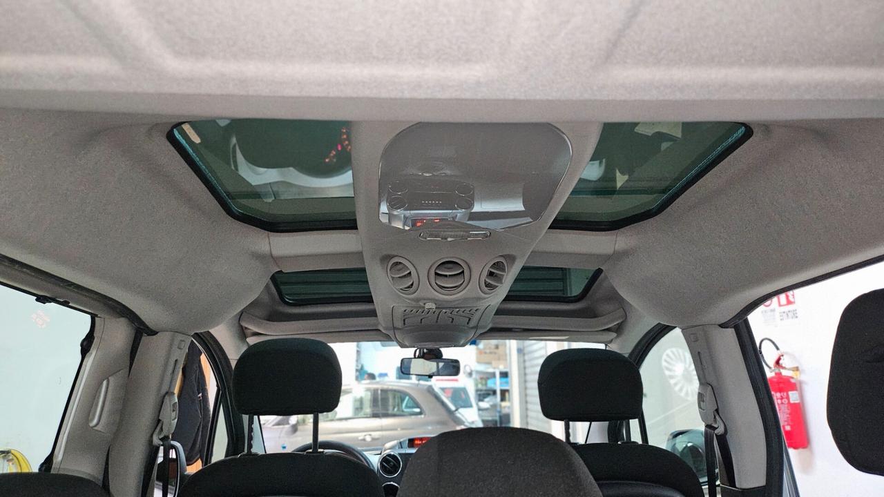 Peugeot Partner Tepee 1.6 HDi 115CV Outdoor KM 150000