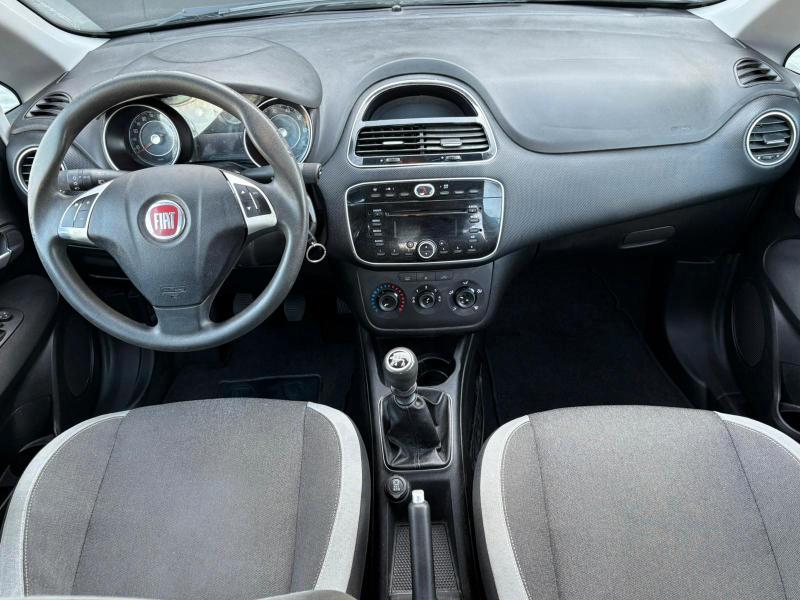 Fiat Punto 5 Porte 1.2 BENZ 69 CV Lounge ADATTA NEOPATENTATI