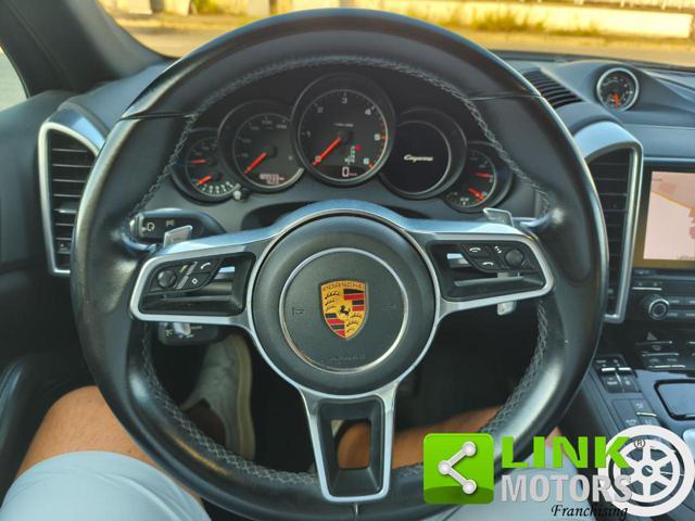 PORSCHE Cayenne 3.0 Diesel Platinum Edition