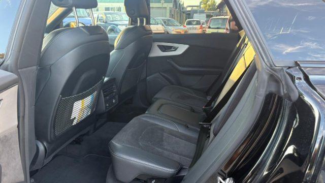 AUDI Q8 50 TDI 286 CV quattro tip Sport TETTO PANORAMA