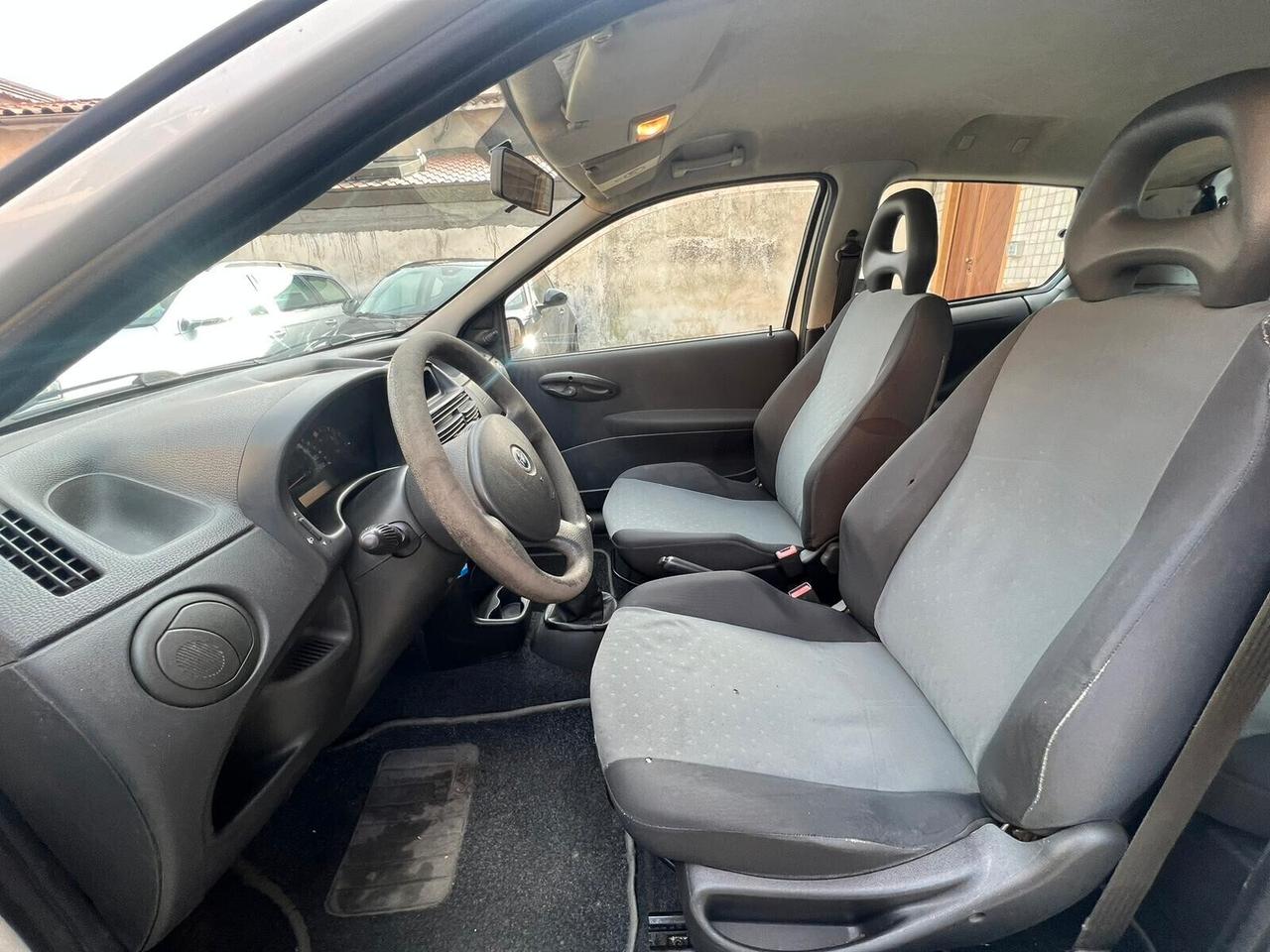 Fiat Punto 1.2 3 porte Active