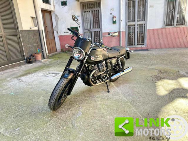 MOTO GUZZI V7 I STONE 12 MESI GARANZIA