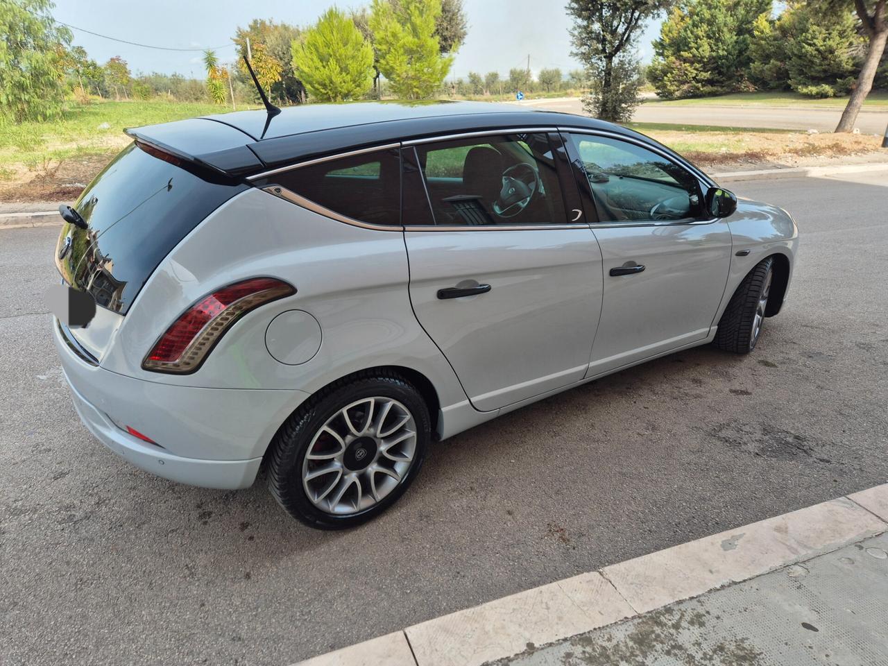 Lancia Delta 1.9 190cv MJT Twinturbo anno 2011